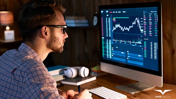 آیا ترید یک شغل تمام وقت است ؟ -